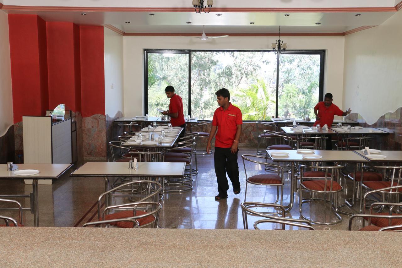 Hotel Anando , Saputara Ngoại thất bức ảnh